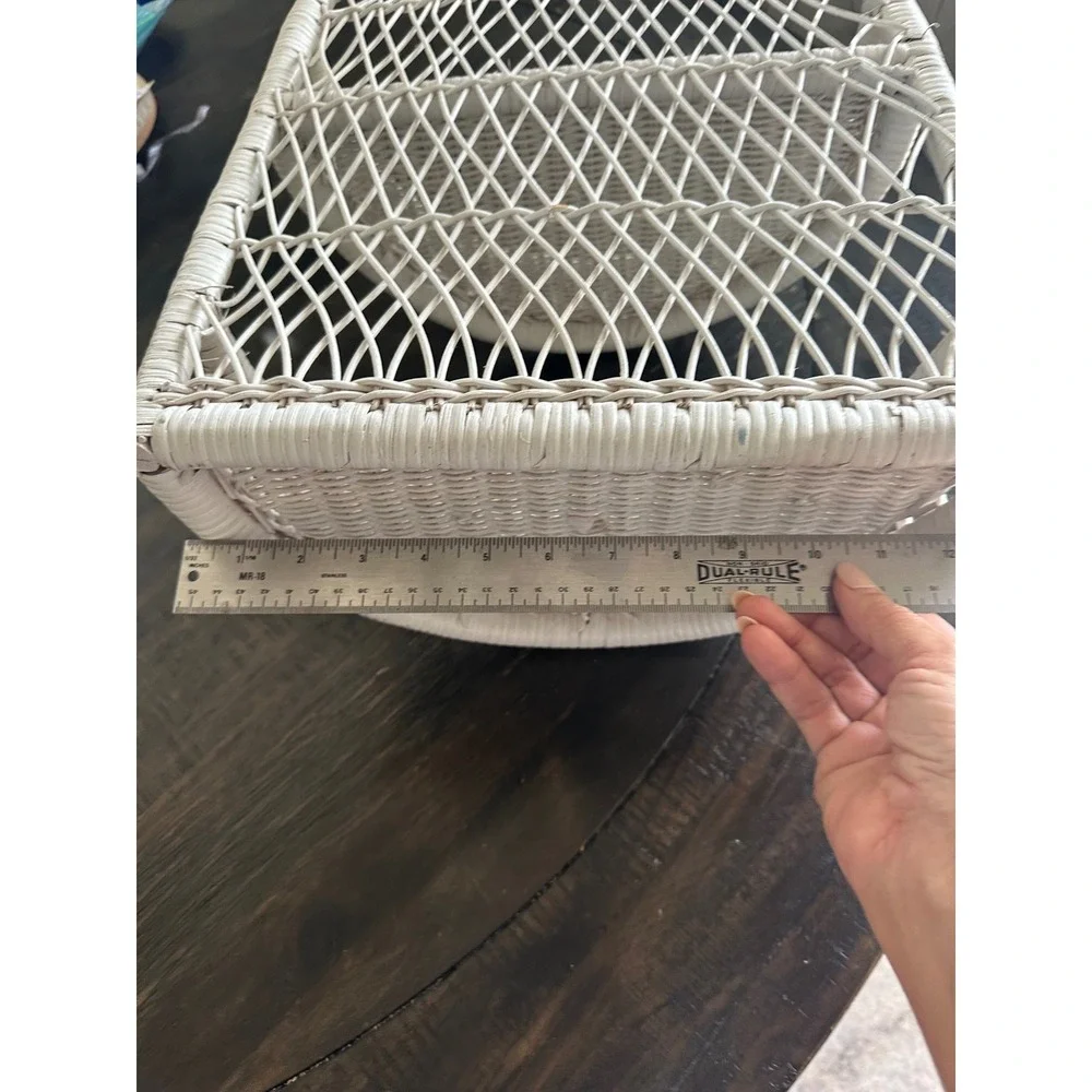 Vintage White Wicker Wall Shelf Arched Rattan 2 Tier Boho Coastal Decor 18in EUC